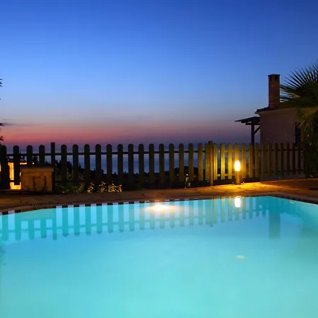 Holiday home Fuer 6 Personenund 2 Auf Lefkada