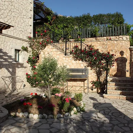 Fuer 6 Personenund 2 Auf Lefkada *